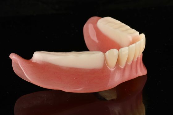 Mua Rửa răng có thể tháo ra Acrylic Natural Looking Dental Partial Dentures Easy Clean OEM sản xuất trực tuyến