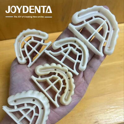 Nhìn tự nhiên Full Zirconia Crown Bridges Inlays And Onlays Độ bền uốn cong cao